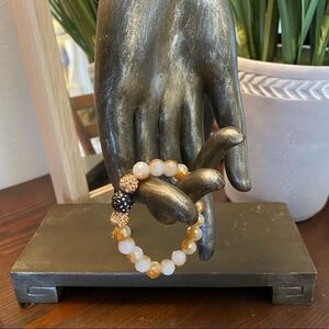 Vintage Orange and White Bead Bracelet